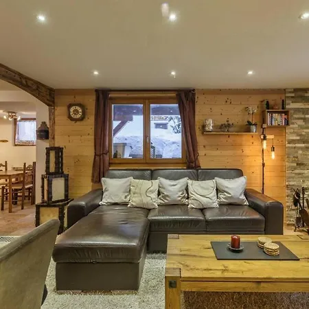 Nyaraló Armailli Beautiful 3 Bedroom With Fireplace