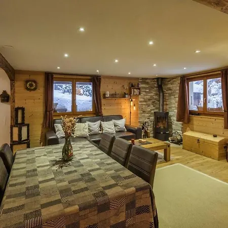 Armailli Beautiful 3 Bedroom With Fireplace *